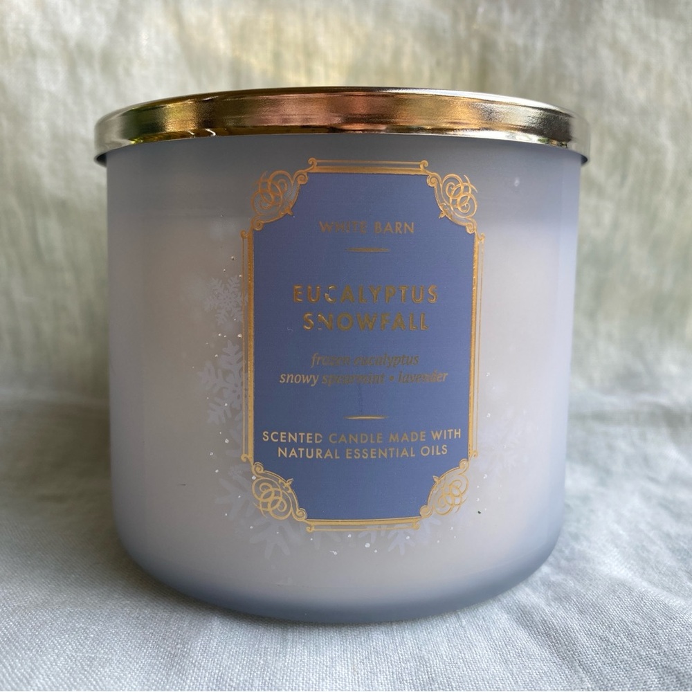 NWT White Barn Bath & Body Works Eucalyptus Snowfall 14.5 oz 3 wick candle